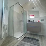 شقة Baky's House La Valle Degli Angeli Garzeno